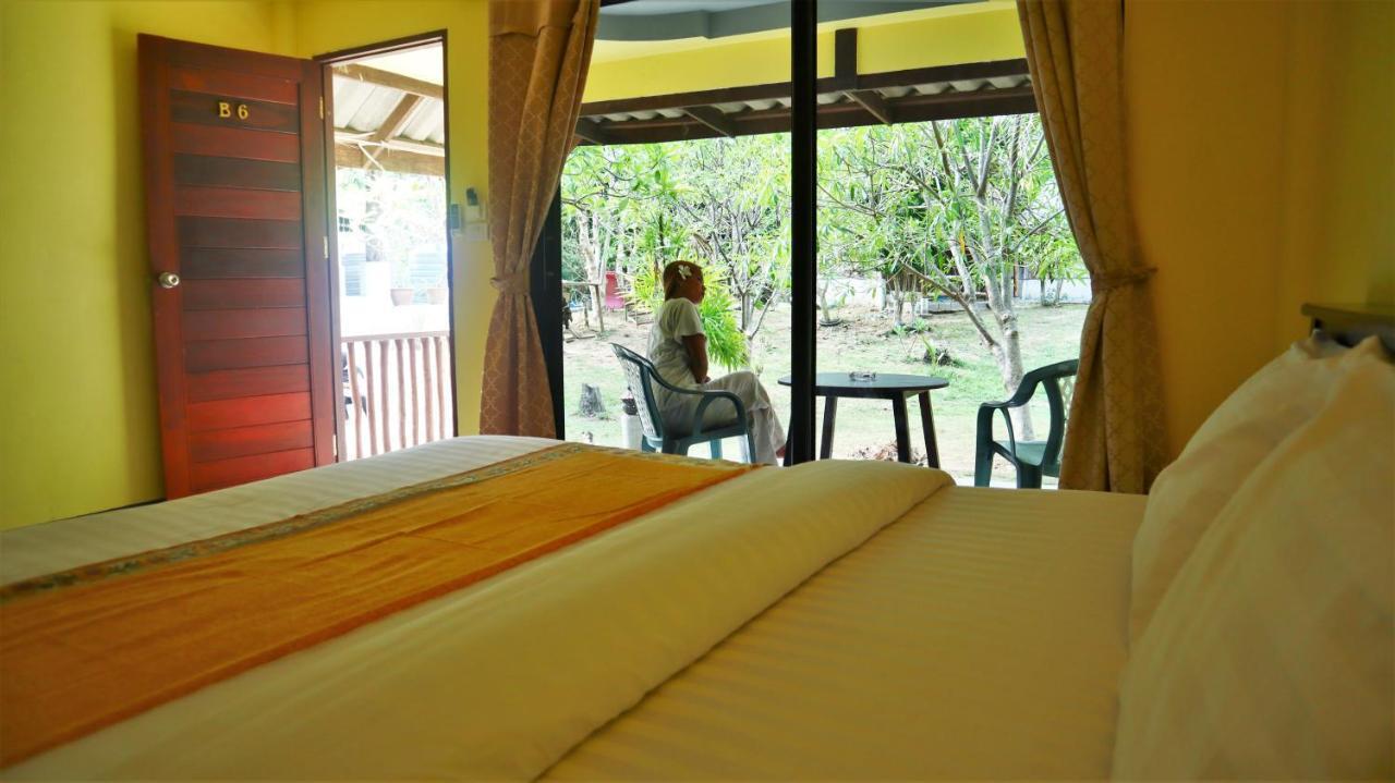 Koh Yao Noi Beach Resort Exterior photo